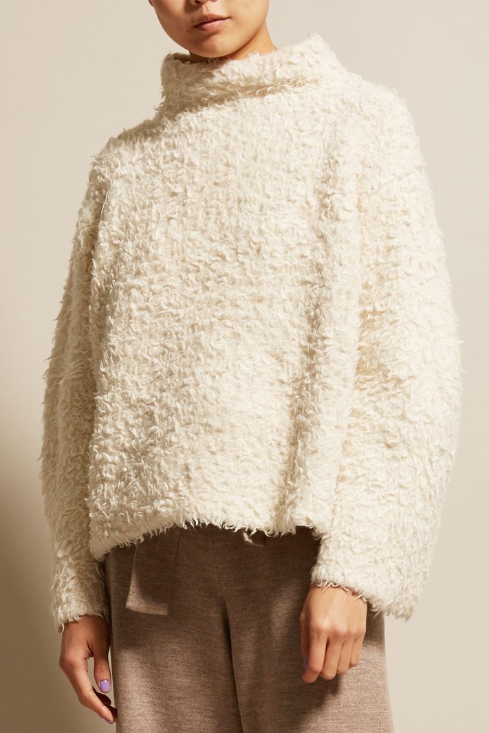 ivory sherpa pullover