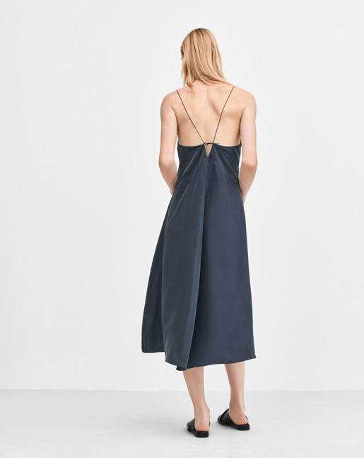 Very Goods | Mae Slip Dress Night - Dresses - Shop Woman - Filippa K