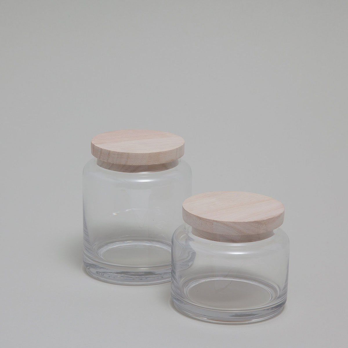 Very Goods Glass jar with wooden lid BATHROOM ACCESSORIES