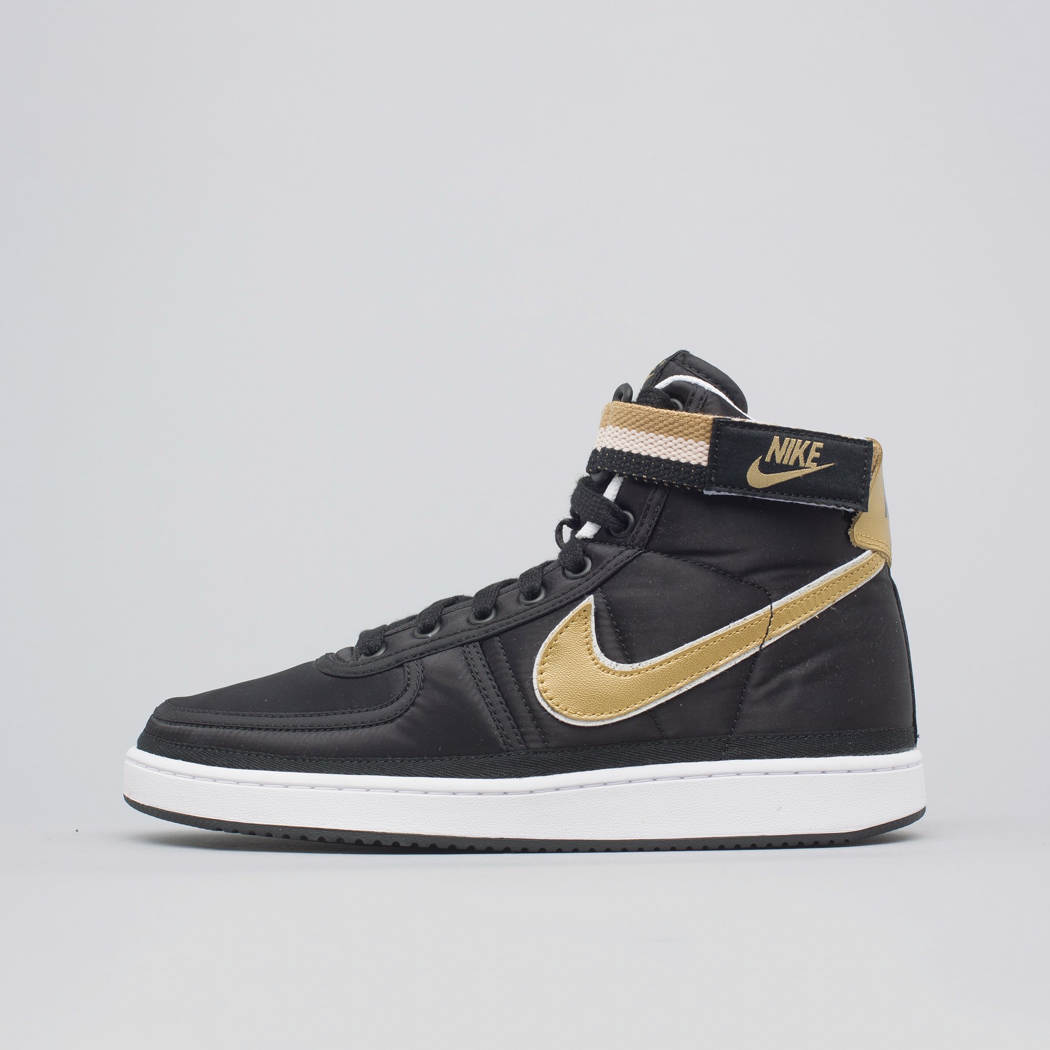 nike vandal black gold