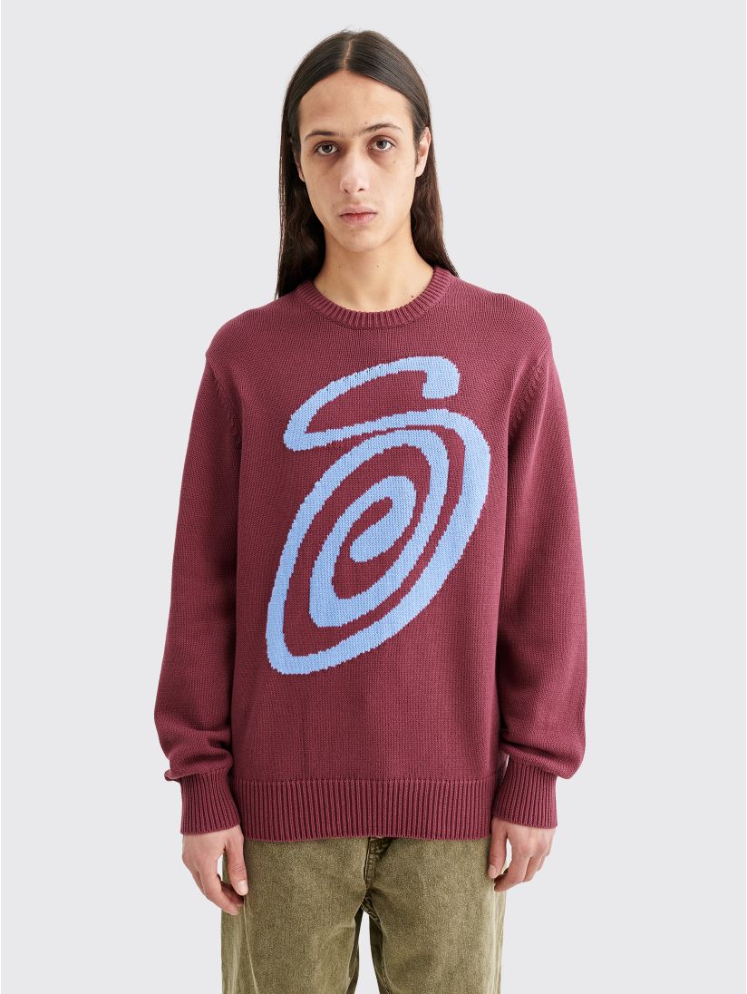 Very Goods | Très Bien - Stüssy Curly S Knit Sweater Burgundy Very Goods | Très Bien - Stüssy Curly S Knit Sweater Burgundy