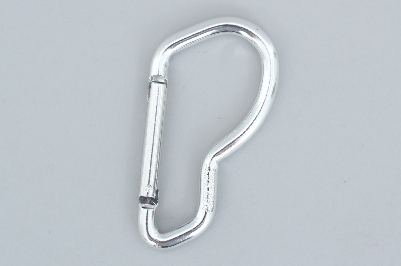 Very Goods | Palace Carabiner Silver - Palace Skateboards from Slam City Skates London UK Very Goods | Palace Carabiner Silver - Palace Skateboards from Slam City Skates London UK