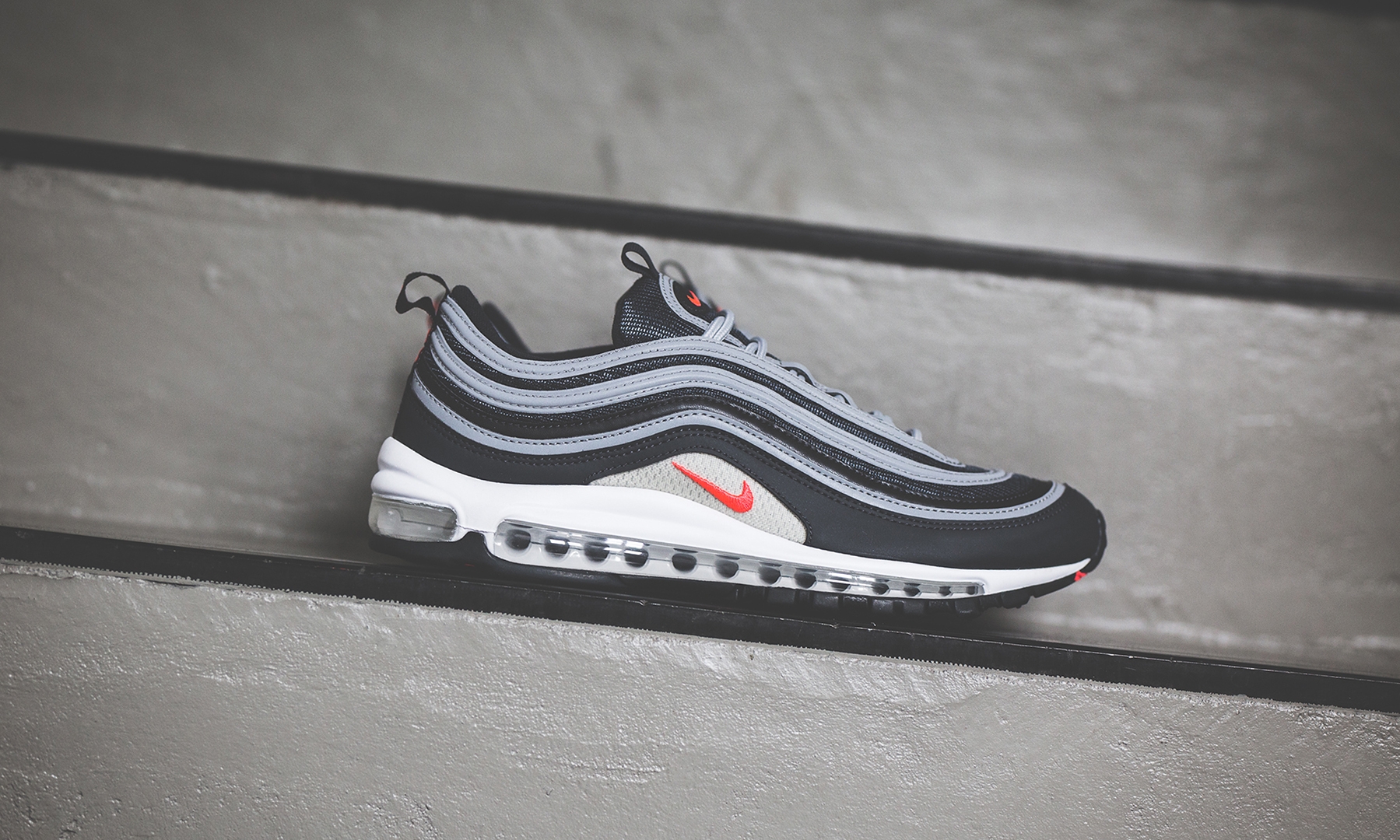 nike 97 essential