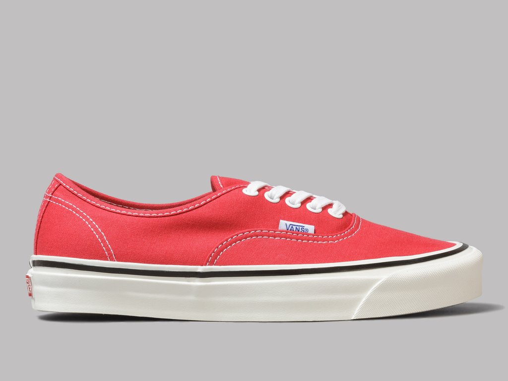 vans authentic racing red