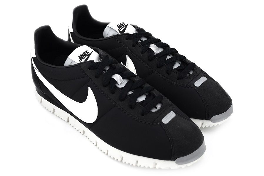 Very Goods 楽天市場 Nike Cortez Nm Qs Black Sail Metallc Siler Blk ナイキ コルテッツ Nm Qs ヴィレコ 楽天市場店