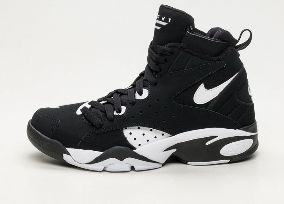 nike air maestro black white