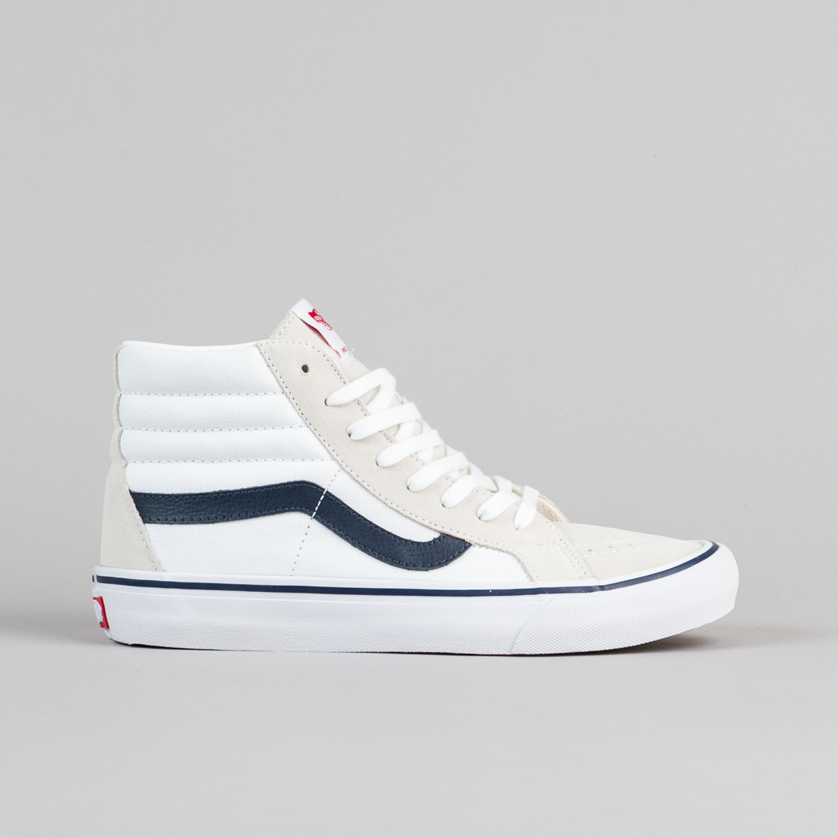 sk8 hi pro white