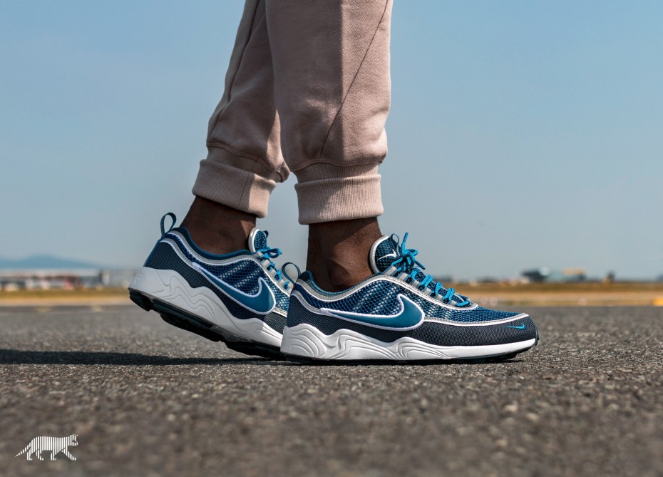 Nike sales spiridon navy