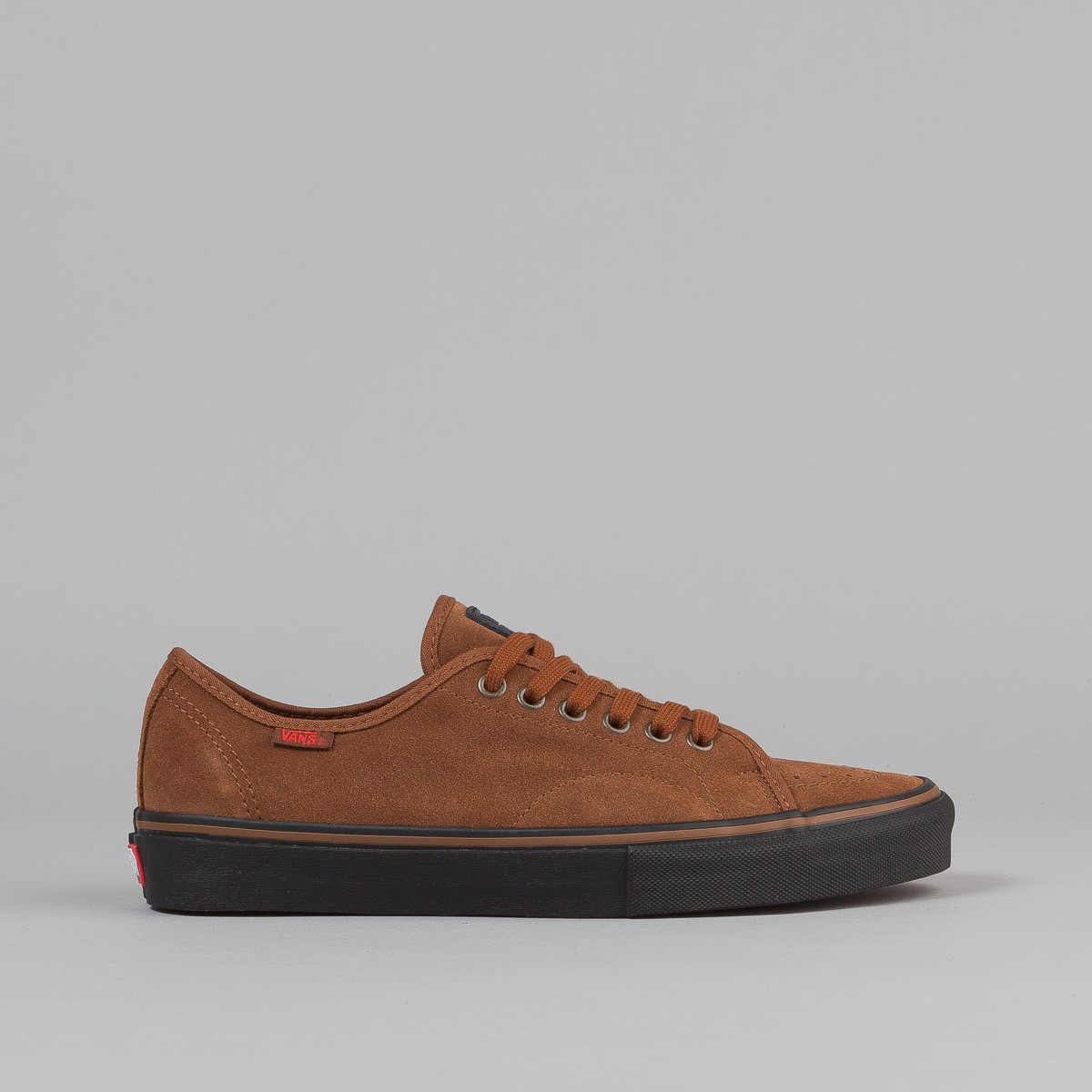 vans av classic tobacco