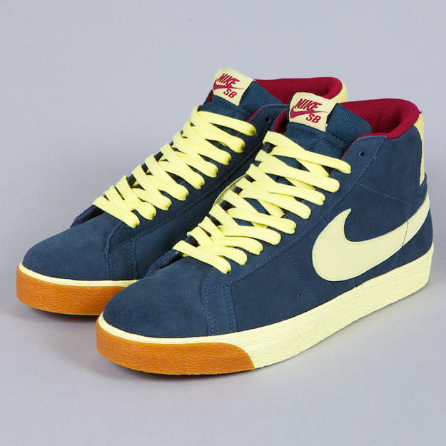 nike sb blazer team red