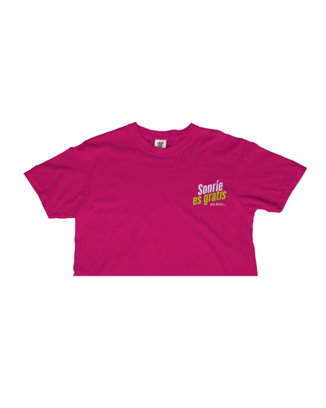 Crop top rosa fucsia con estampado "Sonríe es gratis" en el pecho