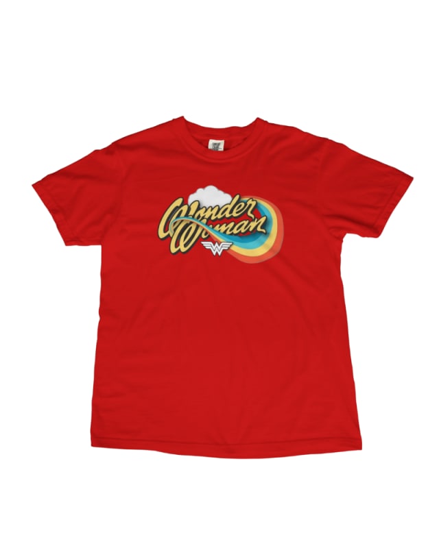 Camiseta roja de mujer con diseño retro de Wonder Woman y arcoíris