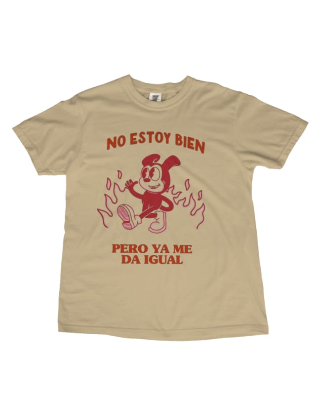 Camiseta de algodón 100% color beige con diseño gráfico de personaje y texto rojo