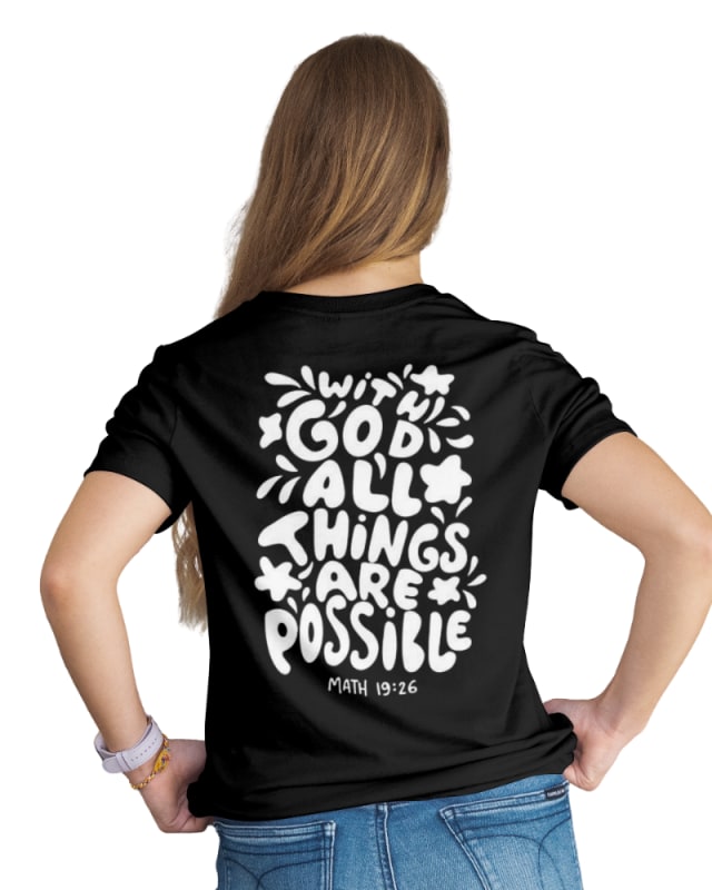 Camiseta negra de algodón con diseño exclusivo en la parte posterior en blanco