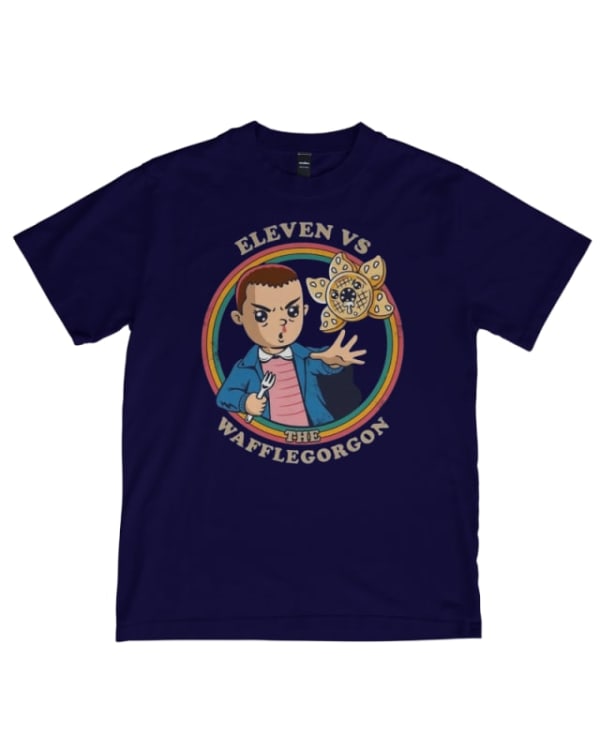 Camiseta azul marino de algodón con estampado de Eleven de Stranger Things