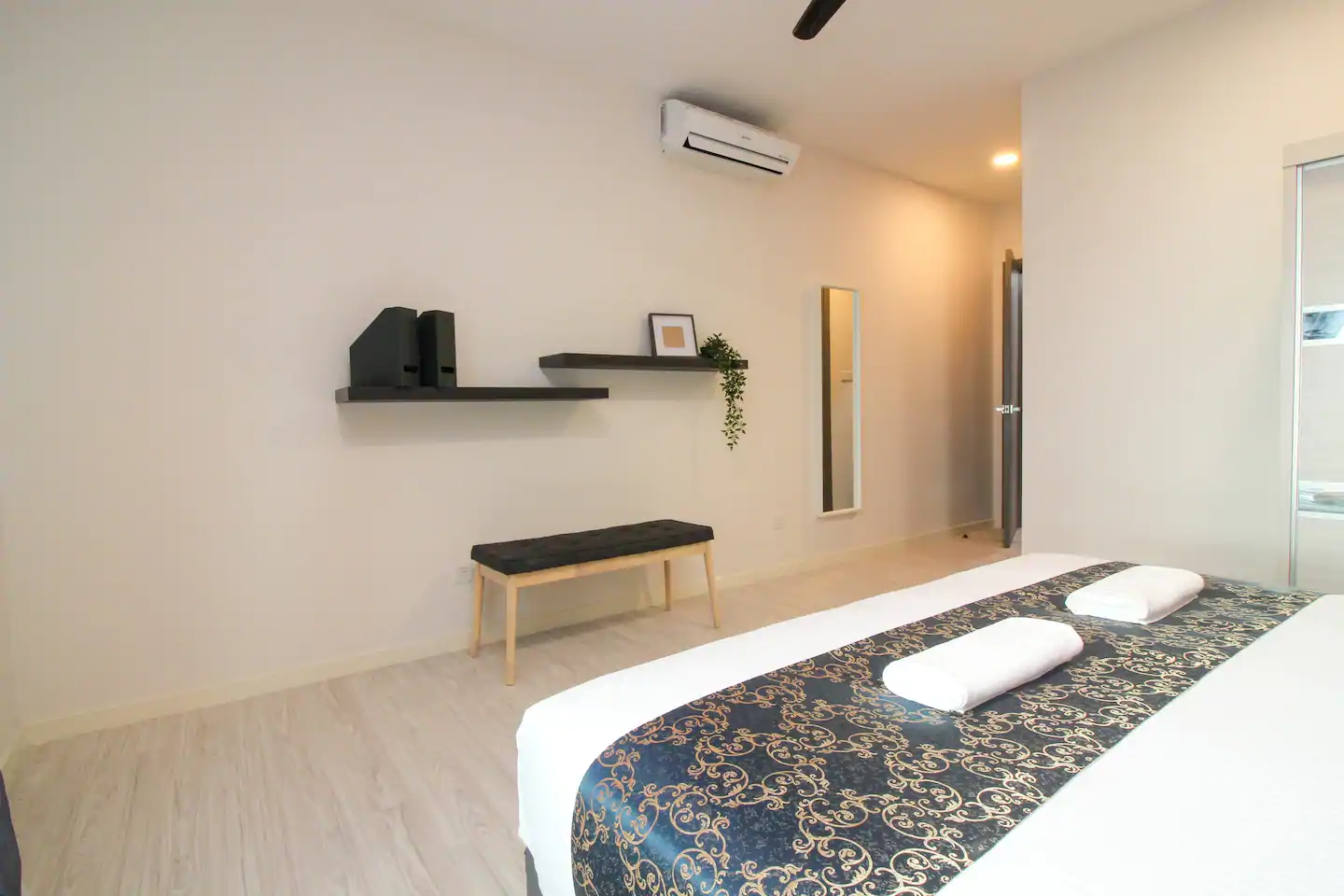 Vena Suite 