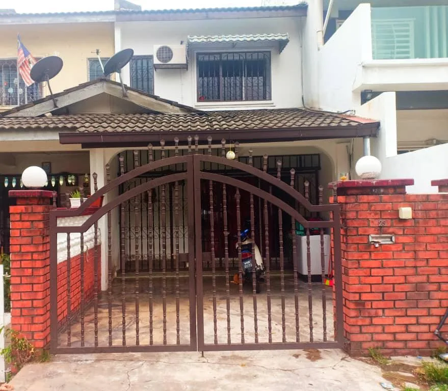 Elegant Double Storey House