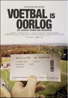 Filmposter van de film Voetbal is oorlog