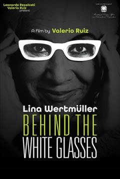 Filmposter van de film Behind the White Glasses