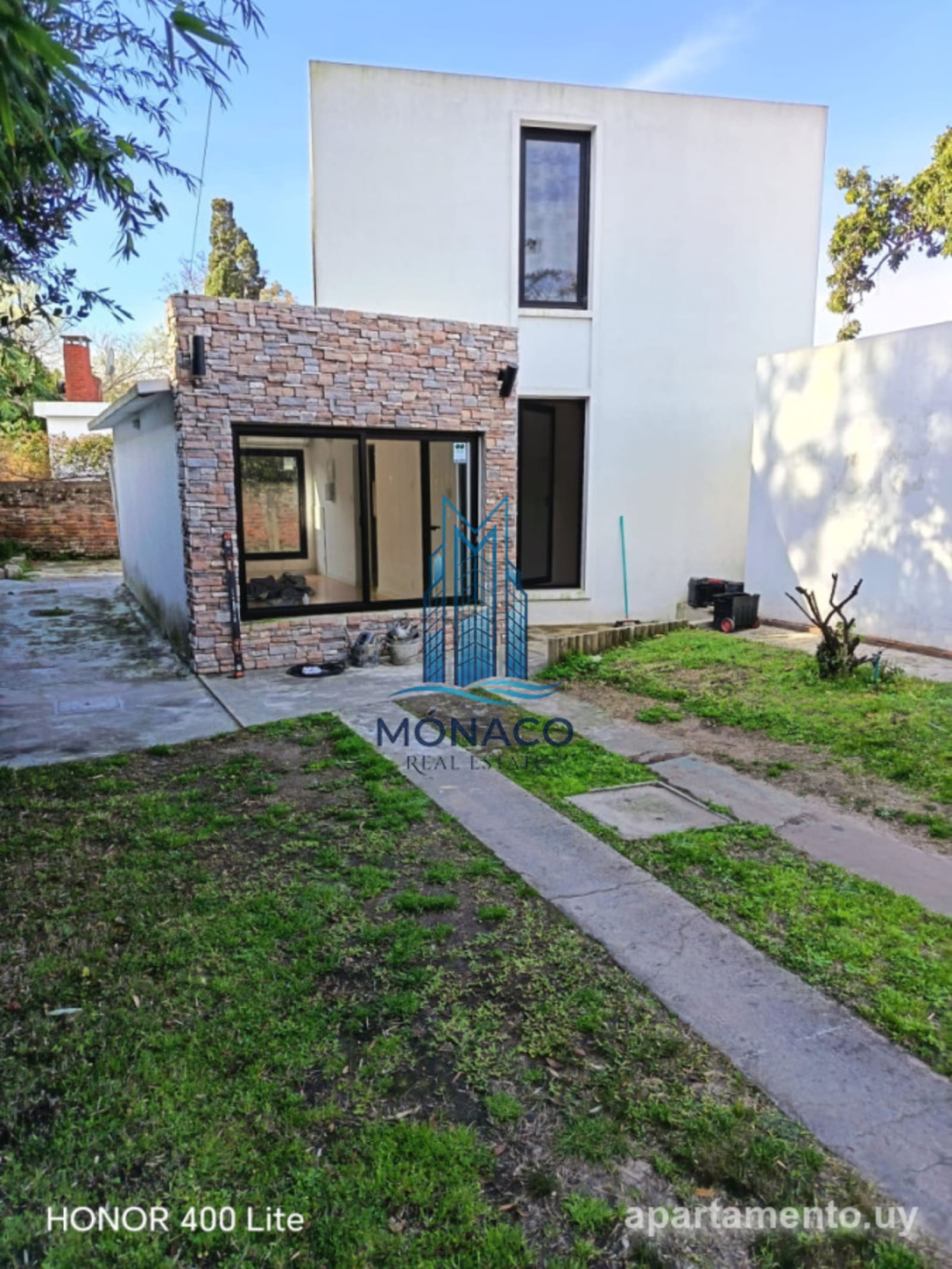 VENTA CASA 2 DORM EN PIRIA CON RENTA CERCA DEL HOTEL ARGENTINO