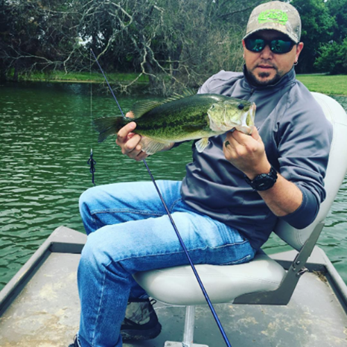 What do you do on your day off? Jason Aldean was rippin lips with Luke Bryan. #Fishing #Adventure #CountryMusic #FinandField