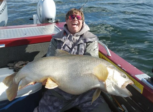 How much does this lake trout weigh?