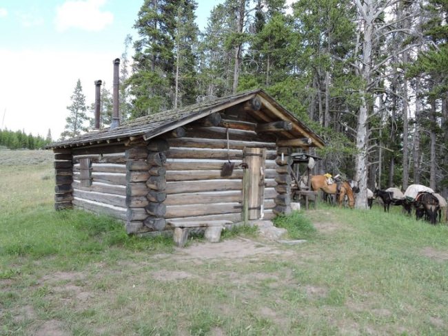 How many of you have seen the many ranger cabins in the Yellowstone backcountry? 

We often stop and have lunch or a snack along the trail when we come across one.