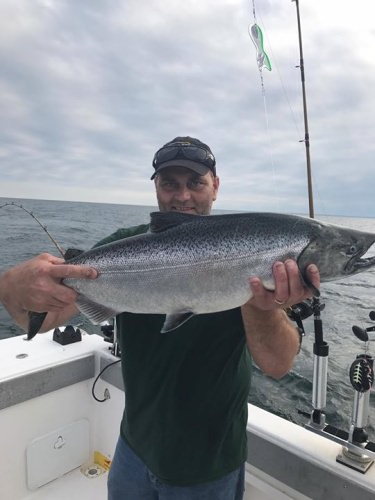 Good Times Sportfishing is making a habit of limiting out on king salmon for their clients! Contact them now for pricing and availability. 

http://bit.ly/2r8hT4C

Lake Ontario | #NewYork | #Fishing | #Adventure | #SalmonRiver | #Adventure