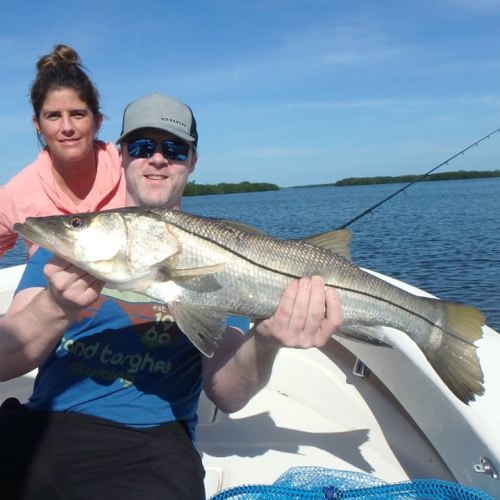 We mixed up the sheepshead bite with a little snook action
.
#snook #snookfishing #redfish #tarpon #fishing #anglerapproved #florida #bestofflorida #picoftheday #instadaily #instabest #greatday #vacation #livethedream #saltwaterfishing