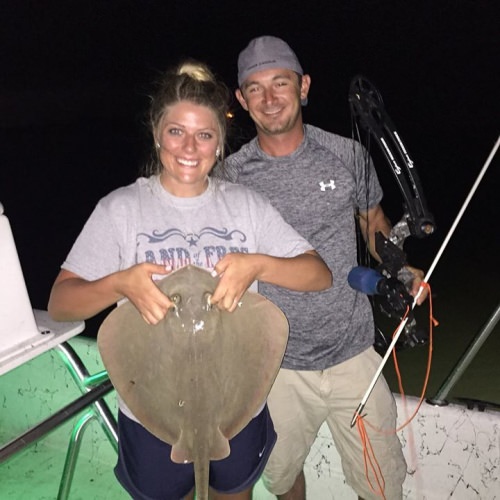 What an awesome night! Congrats to Megan and Zack for just getting married and spending there honeymoon with us!
.
.
.
#bowfishing #honeymoon #destinationwedding #destin #charters #vacation #womenwhobowfish #cajunbowfishing #panhandlefishingcharters  @ Fort Walton Beach Yacht Basin