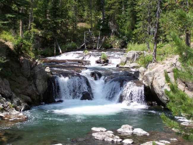 Beautiful waterfall, one of many along the river in Cascade Corner.