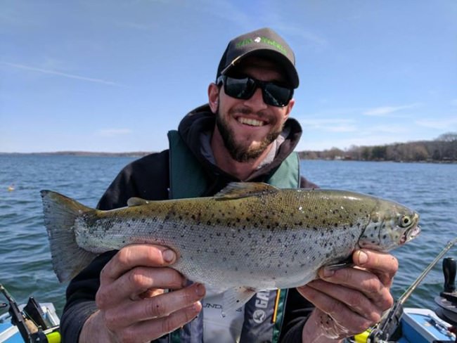 8 fish in 3 hours sounds pretty good to us! Check out Strike Zone Charters, the Lake Ontario fishing is good and getting better!

http://bit.ly/2o9tNqP