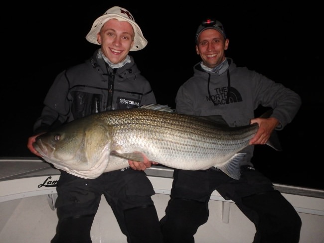 Look at the size of that thing! #Fishing #FinandField