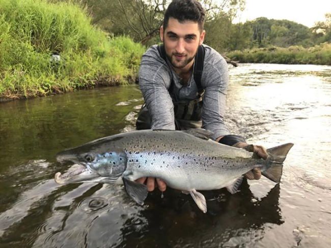 Douglaston Salmon Run has had a great week of fishing. Lots of coho and trophy browns. Contact them today for access to this pristine private stretch of the Salmon River in Upstate New York!
http://bit.ly/2lXzonk

#Fishing | #Adventure | #Salmon | #Trout | #FLyFishing
