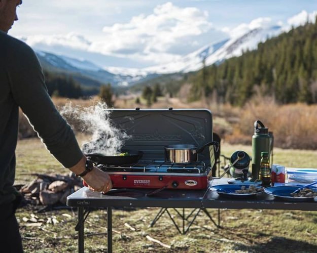 Gift Idea! The Everest from Camp Chef is powerful and compact. 
#Camping #Outdoors #FinandField