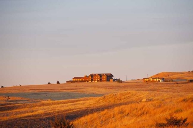 Spring hunts are interesting and fun, but the best part is they make fall wingshooting not seem so far away! Thunderstik Lodge has you covered this spring, and this fall, for the best pheasant hunts in South Dakota. 

http://bit.ly/2m3Dl5j

#LuxuryHunts | #Pheasant | #Wingshooting | Papa's Pilar​ | #FinAndField