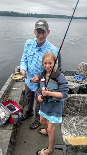Katlyn and Bryant had a great morning fishing. 
Katlyn cought 30 fish and Bryant 6. Dad got schooled today.