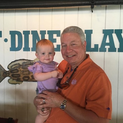 Uncle Fanny getting his baby fix this weekend!
.
.
.
#babyem #frantheman #clemsonfootball #saturdayisfortheboys #panhandlefishingcharters