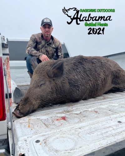 Big Congrats to Gary on his Racknine Alabama Boar!!! #hoghunting #alabamahoghunting #racknineoutdoors