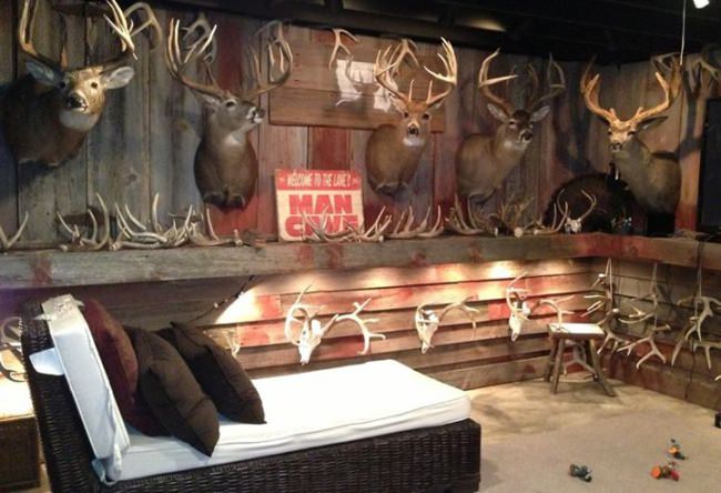 What do you think of this Trophy Room?

#FinandField | #TrophyRoom | #ManCave | #Hunting | #Adventure