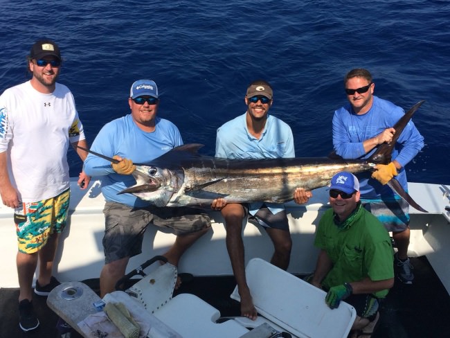 Cuba anyone? J & A Charters - Pretty Work & That's Right caught this beauty on recent trip from Islamorada to Cuba. Trips starting in April 2016. Book at www.finandfield.com #Cuba #ThatsRight #Fishing #Hemmingway #FinandField #Papa #Pilar