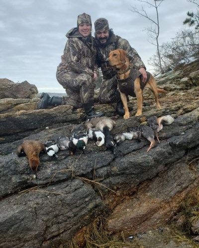 Great day out after divers with bonus seaducks and goose. #drakealanticflywaynorth #cornerstonegundogacademy #allagashgamecalls #drakewaterfowl #maineguide #ducksunlimited #duckhunting #duckdog #maineduckhunting #goldeneye #oldsquaw #eider #seaducks