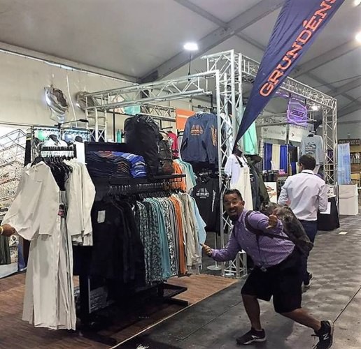 Robert Fly Navarro Grundéns