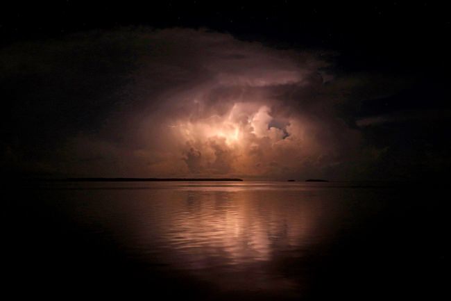 Mother Nature putting on a show. #Everglades #FinandField