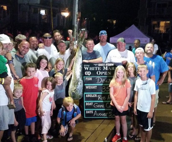 Game Changer Sportfishing leading dolphin & family! #WMO #FinandField #OceanCity