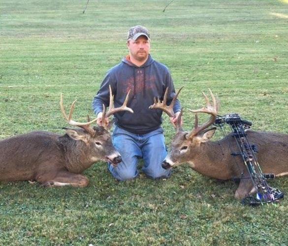 Some hunters have all the luck! Only took Nick 20 minutes to double down in Mass!

#FieldandStream | #Hunting | #Deer | #Massachusetts | #FinandField