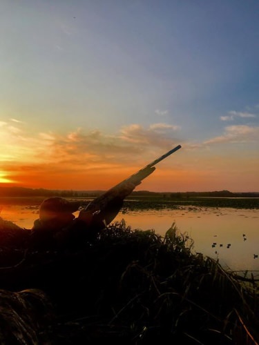 Duck hunting and crappie fishing is the name of the game at Blue Bank Resort. Blue Bank Resort, located in Tennessee, is an Endorsed Partner in the Till DeathAdventure Series on Fin & Field.

Enter the Book with the Best Giveaway (http://bit.ly/2xgc1I2) to win a $5000 booking credit that you can use with any of the endorsed partners on Fin & Field!

#TillDeathWednesday | Till Death Do Us Part | CarbonTV | Daniel Lee Martin | Julie Mcqueen | #FishWithTheBest | #HuntWithTheBest