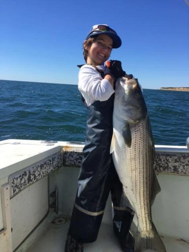 Mason Warburton getting in on the action at the Martha's Vineyard Striped Bass & Bluefish Derby, Inc. with a 24.45lbs beast. Way to go Mason! 

There's still time to get in on the action yourself - the tournament runs through the 14th! #Fishing #Adventure #StripedBass #FinandField
Photo Cred - Noelle Warburton