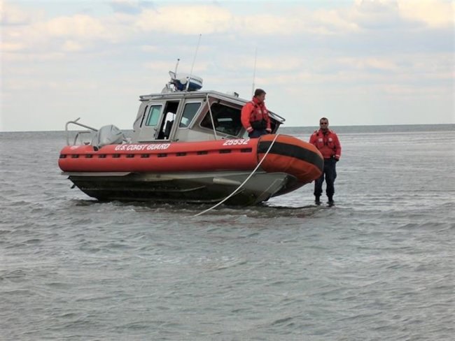 Caption this one! "Happens to the best of em".
Thank you to the Coast Guard for all of your hard work and effort. #USCG #Boating #Adventure #Outdoors