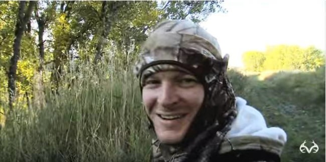 What do you think is more exciting? NASCAR or Hunting? Watch Dale Jr's reaction on his Realtree Outdoors hunt in Montana. Video - http://bit.ly/2fuv07Q . Regardless, good luck to all the hunters in the woods and drivers on the track today at the Ford Exoboost 400.

#Hunting | #NASCAR | #Adventure | #DaleJr | #Realtree | #SpiritCup | #Championship | #FinandField | #Ford | #Ecoboost #Homstead | #Florida